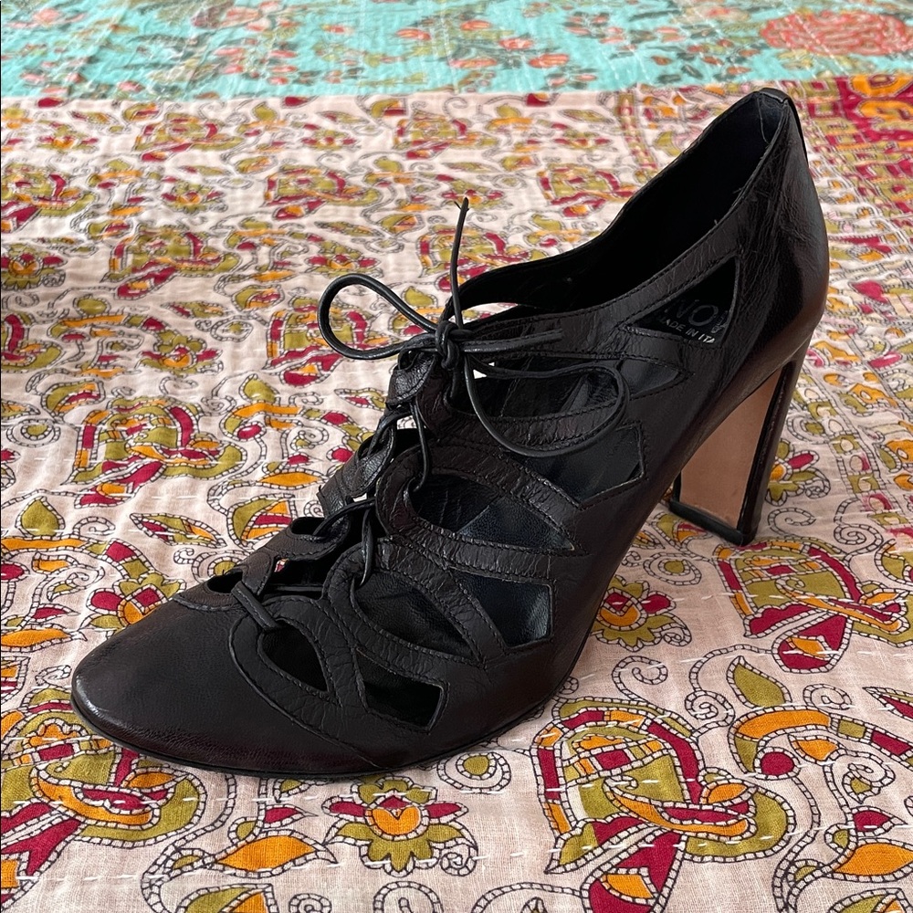 NOW Made in Italy Vero Cuoio Black Leather Lace-Up 3.5” Heels Size 39 EU